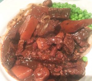 a picture of boeuf bourguignon